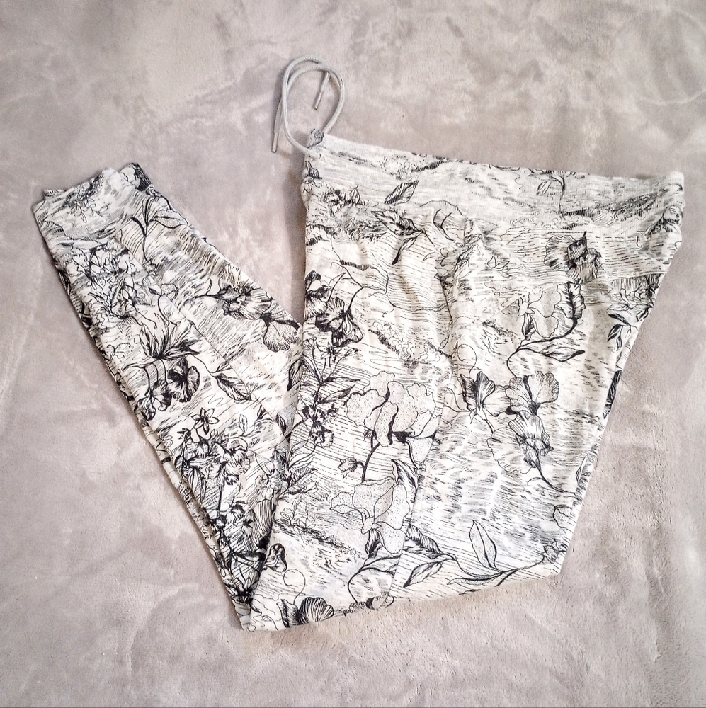 Athleta Balance Jogger Pants Joggers Eden Floral Print M